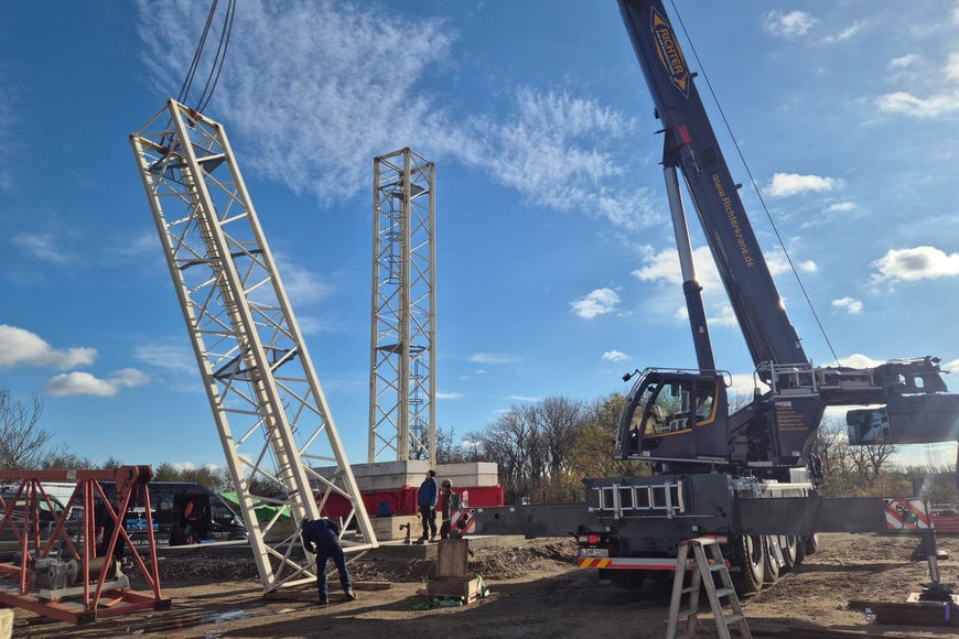 Richter Kran und Schwerlast GmbH &uuml;bernimmt LTM 1100-5.3